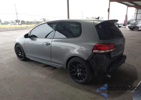 2011 Volkswagen Gti 2-Door z USA, uszkodzony, nr VIN WVWEV7AJ8BW057618